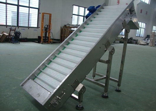 Stainless Steel Inclined Modular Conveyor for Material Transfer