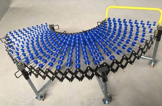 Non-powered Flexible Skate Wheel Conveyor For Loading and Unloading Trucks